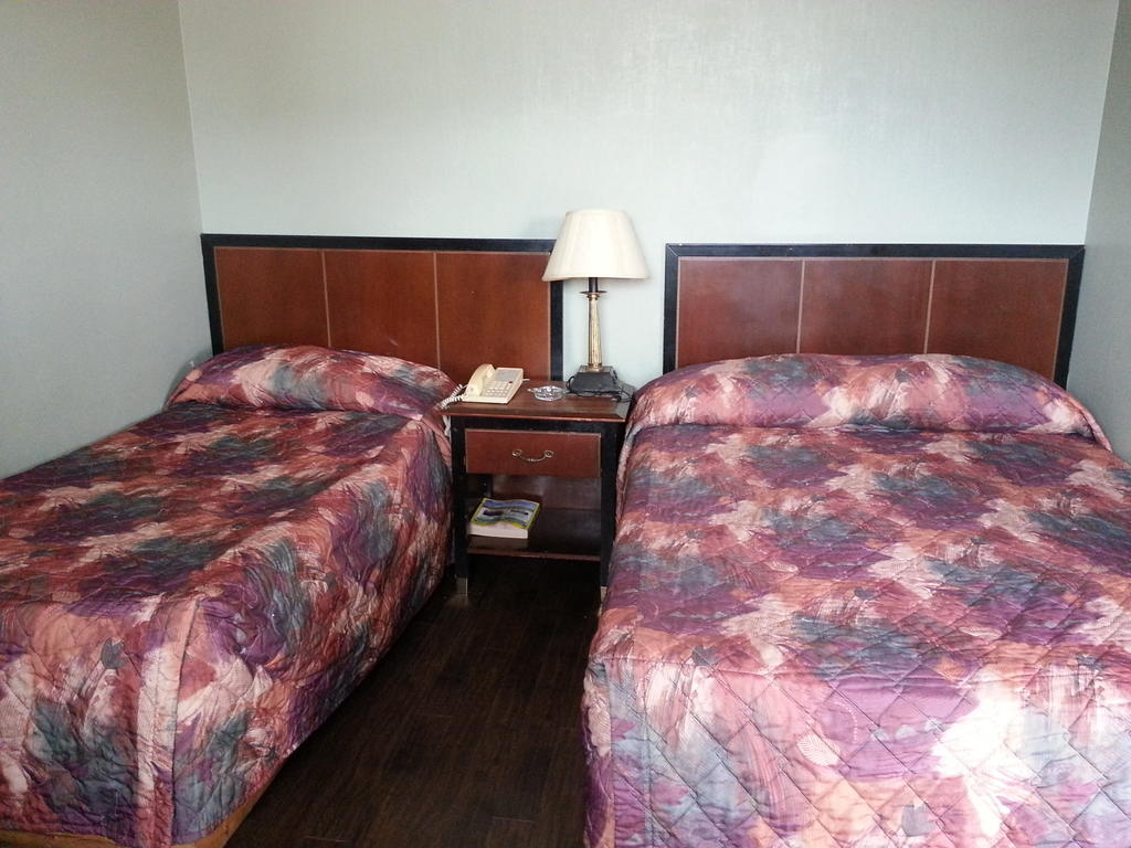Queensway Motel Toronto Habitación foto